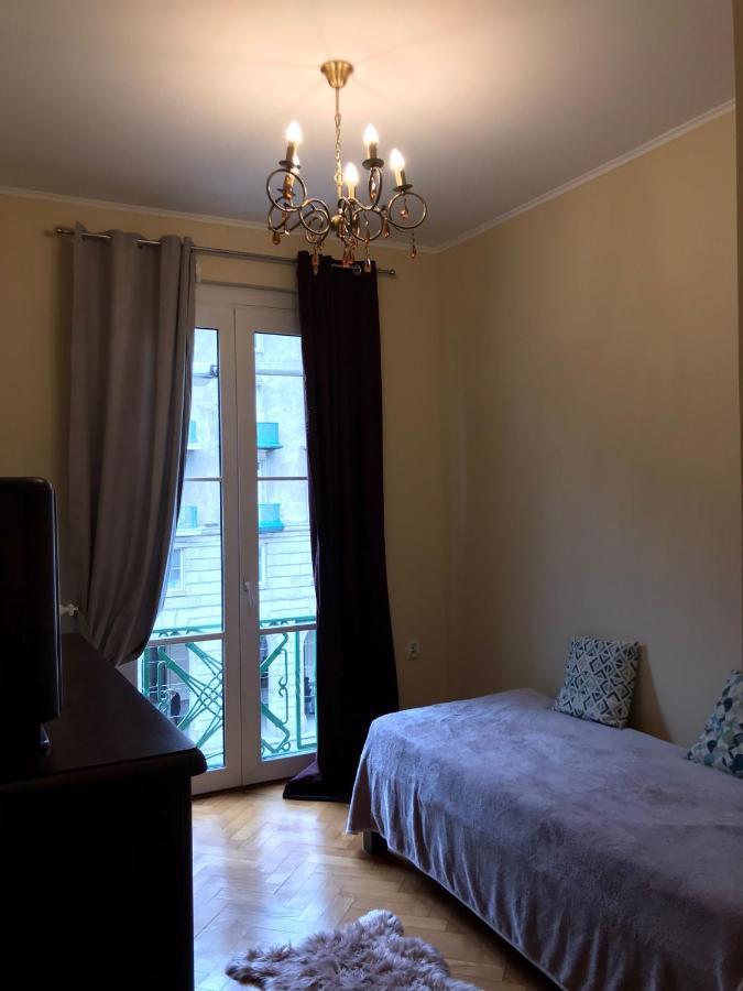 Stylowy W Centrum Apartment *